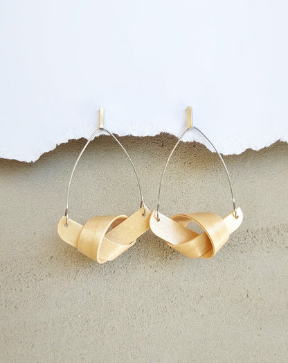 Wire arch hoop dangle earrings